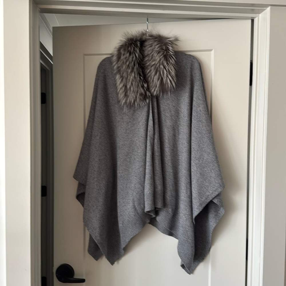 Dana Stein Angora/Wool/Rayon poncho. Removable fur.